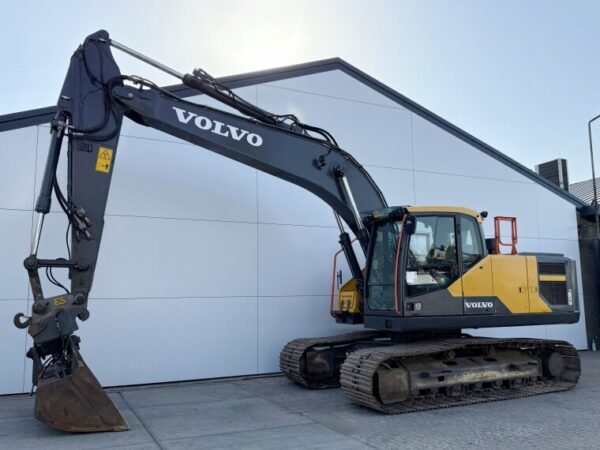 Used Volvo EC220EN Excavator for Sale