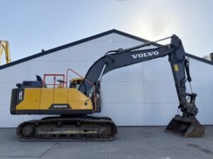 Used Volvo EC220EN Excavator for Sale