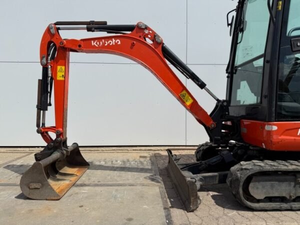 Kubota KX016‑4 Mini Excavator