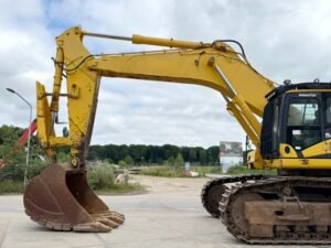 Used Komatsu PC700LC‑11 Heavy‑Duty Excavator for Sale