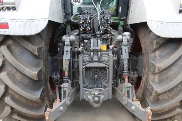 Fendt Favorit 822 Turboshift