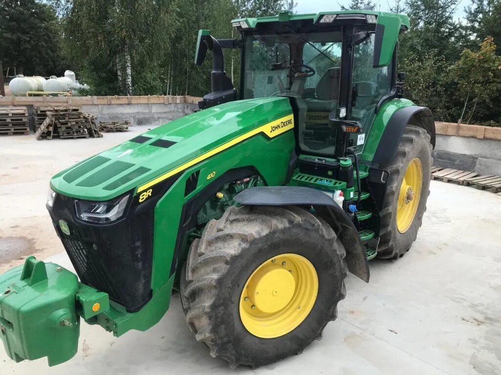 John Deere 8R410 Tractor