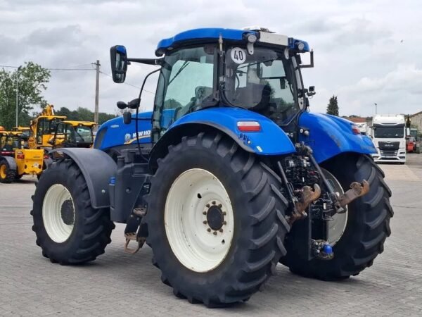 Buy New Holland T7.220 AC Tractor
