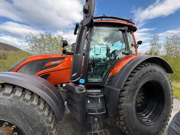 Buy Valtra N175 V Tractor