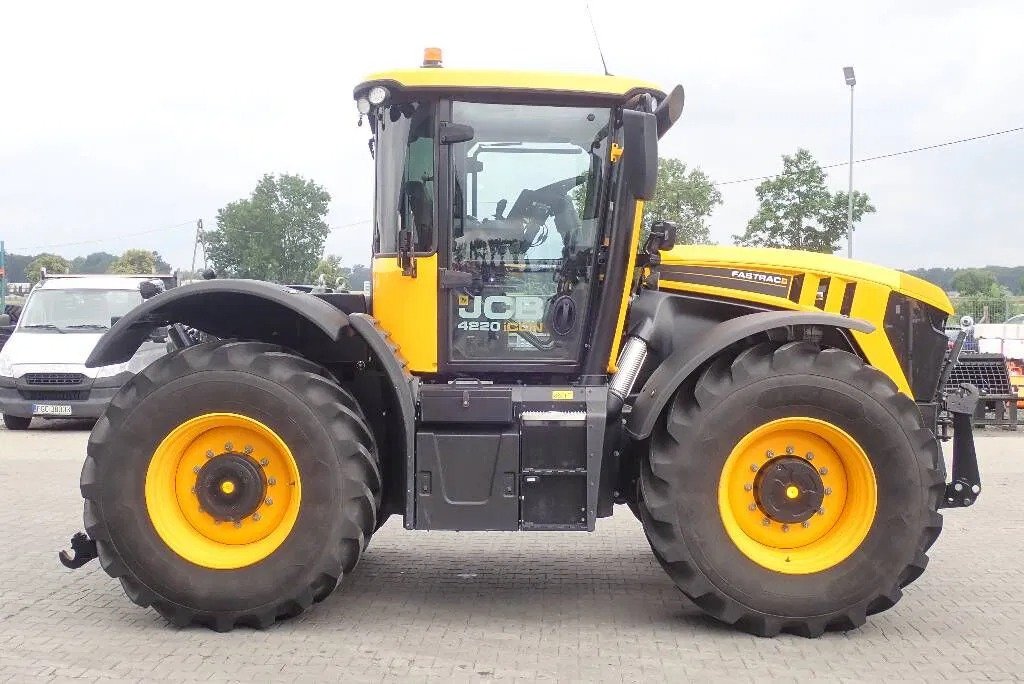 Buy JCB Fastrac 4220 iCON