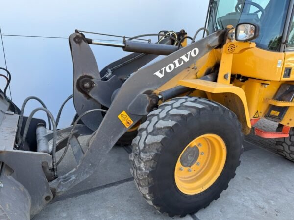Volvo L30G Wheel Loader for Sale