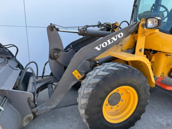 Volvo L30G Wheel Loader for Sale