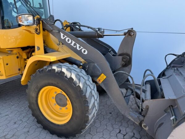 Volvo L30G Wheel Loader for Sale