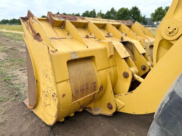 Caterpillar 988B Wheel Loader for Sale