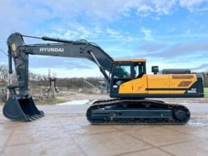 Hyundai HX360L excavator