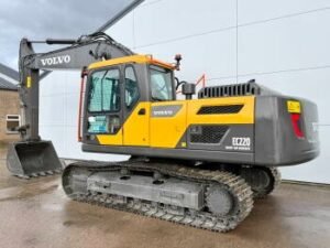 Volvo EC220D excavator