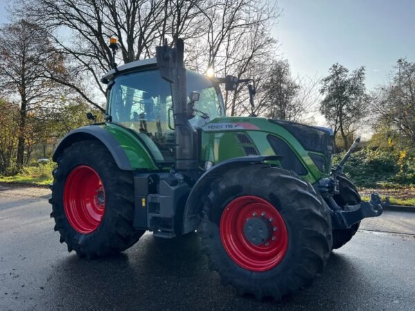 Buy Fendt 716 Vario Tractor