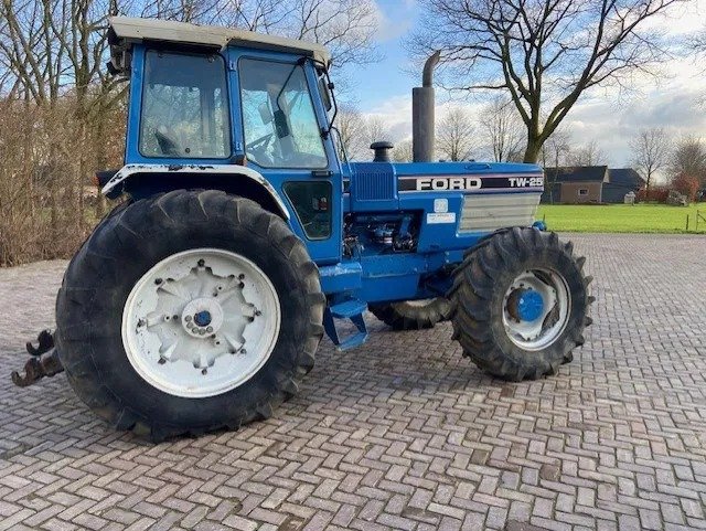 Buy Ford TW-25 Tractor