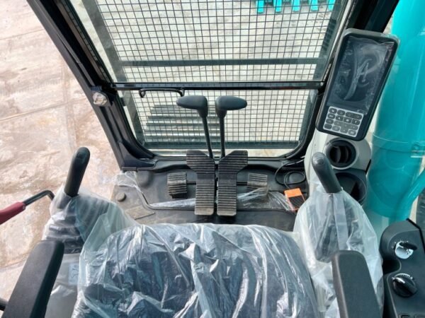Kobelco SK380XDLC‑10 excavator
