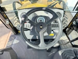 Caterpillar 424 4WD Backhoe Loader for Sale