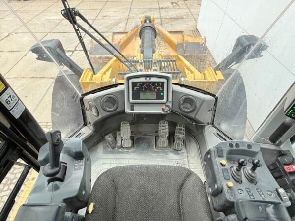 Caterpillar 966M Wheel Loader for Sale