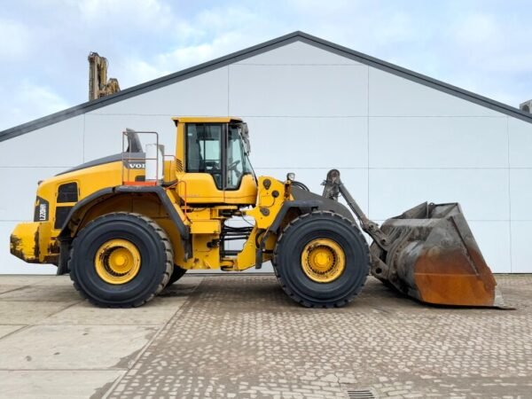 Volvo L220H Wheel Loader for Sale