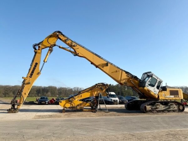 Liebherr R944C UHD demolition excavator