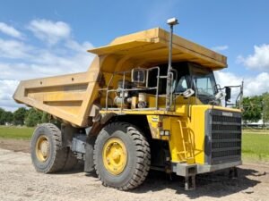 Komatsu HD405-7 Dump Truck for Sale