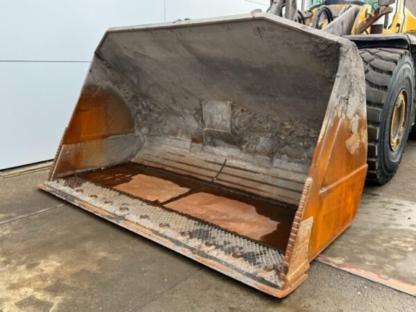 Volvo L220H Wheel Loader for Sale