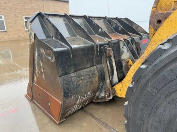 Caterpillar 966H Wheel Loader for Sale