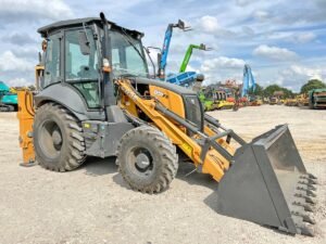 Case 851FX Plus Backhoe Loader for Sale