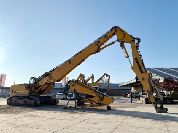 Liebherr R944C UHD demolition excavator