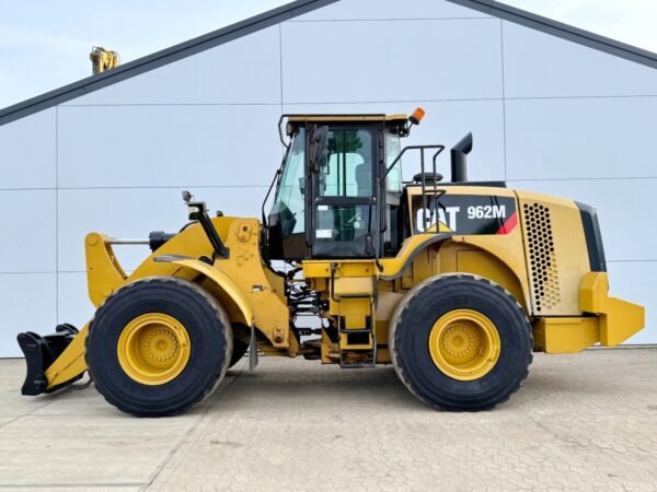 Caterpillar 962M Wheel Loader for Sale