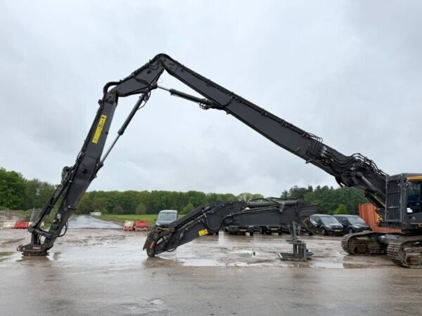 Volvo EC380E HR UHD demolition excavator