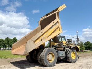Komatsu HD405-7 Dump Truck for Sale