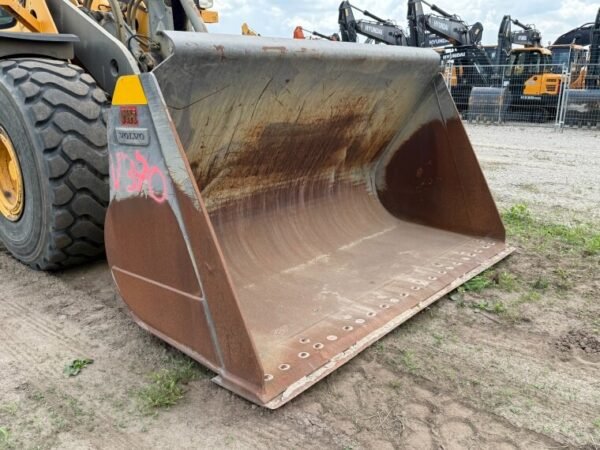 Volvo L180H Wheel Loader for Sale