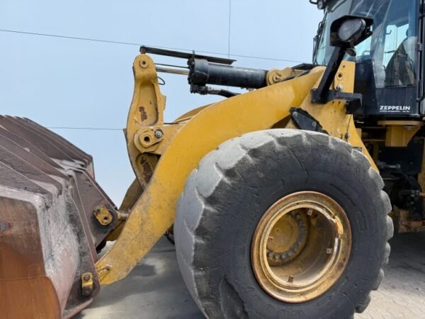 Caterpillar 966M Wheel Loader for Sale