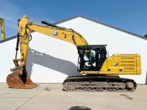 Caterpillar 330 Next Gen excavator