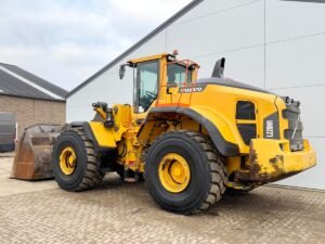 Volvo L220H Wheel Loader for Sale