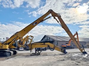 Caterpillar 345CL UHD 30 Meter Demolition excavator
