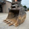 Liebherr R976 LCV excavator