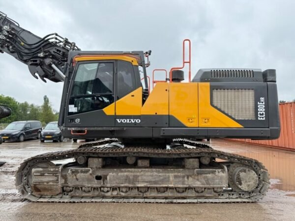 Volvo EC380E HR UHD demolition excavator