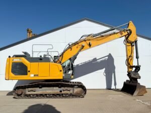 Liebherr R926 NLC excavator