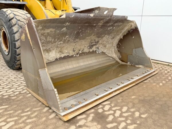 Caterpillar 966M Wheel Loader for Sale