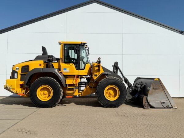 Volvo L110H Wheel Loader for Sale