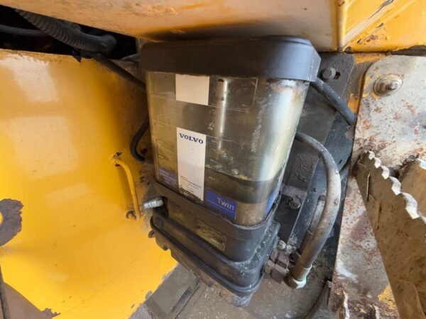 Volvo L120G Wheel Loader for Sale