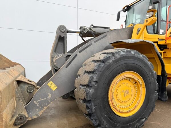 Volvo L350F Wheel Loader for Sale