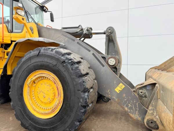 Volvo L350F Wheel Loader for Sale