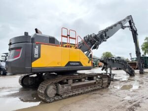 Volvo EC380E HR UHD demolition excavator