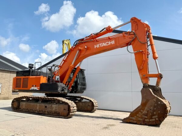Hitachi ZX490LCH‑6 excavator
