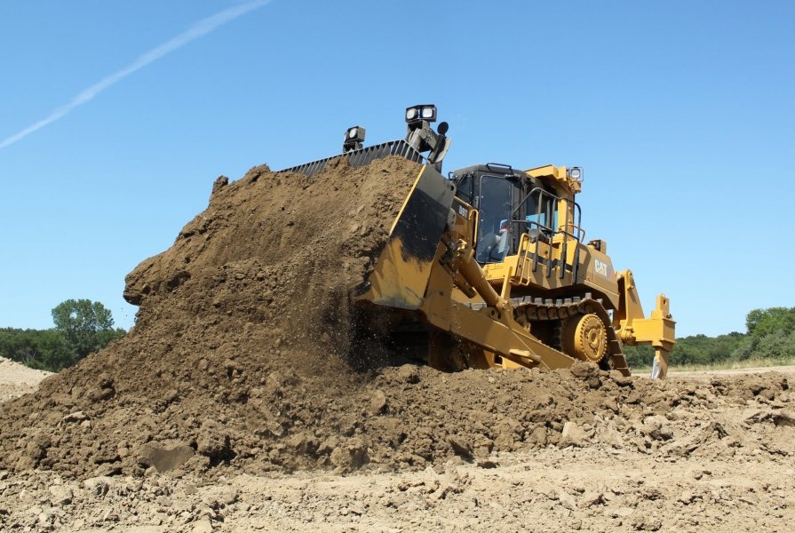 CAT D6 vs D7 vs D8 in Ibri