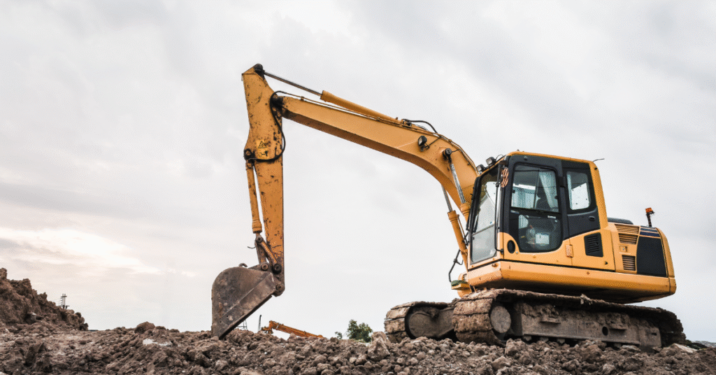 CAT 320 vs Komatsu PC200 vs Hitachi ZX210 in Salalah