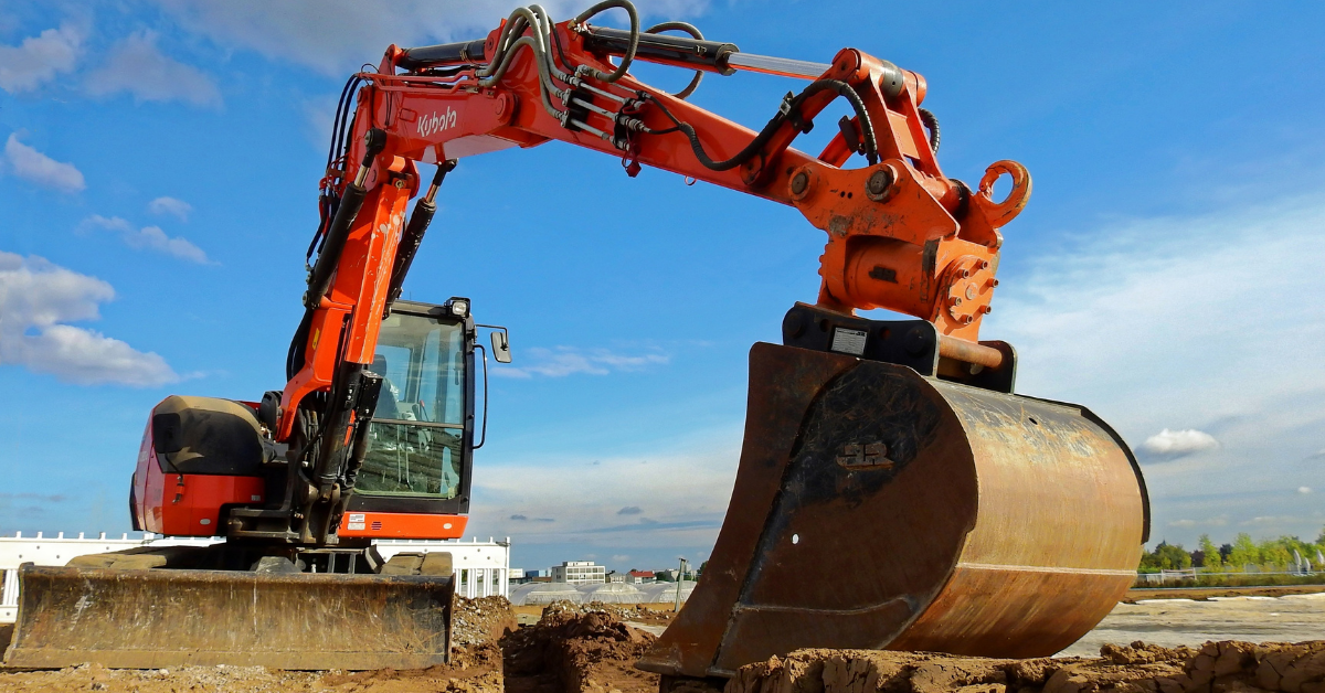 🇫🇷 Excavator Rental Price in Paris 2025 | CAT 320 vs Komatsu PC210 vs Volvo EC220E Hire Cost & Finance Guide 1 Excavator Rental Price in Paris