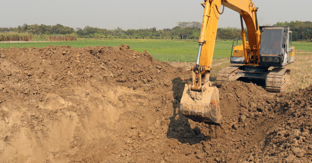 CAT 320 vs Komatsu PC200 vs Hitachi ZX210 in Kuwait