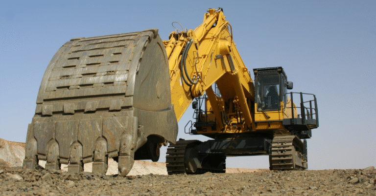 Excavator Rental in Paris